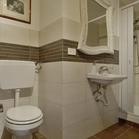 La Casa Del Marchese B&B *